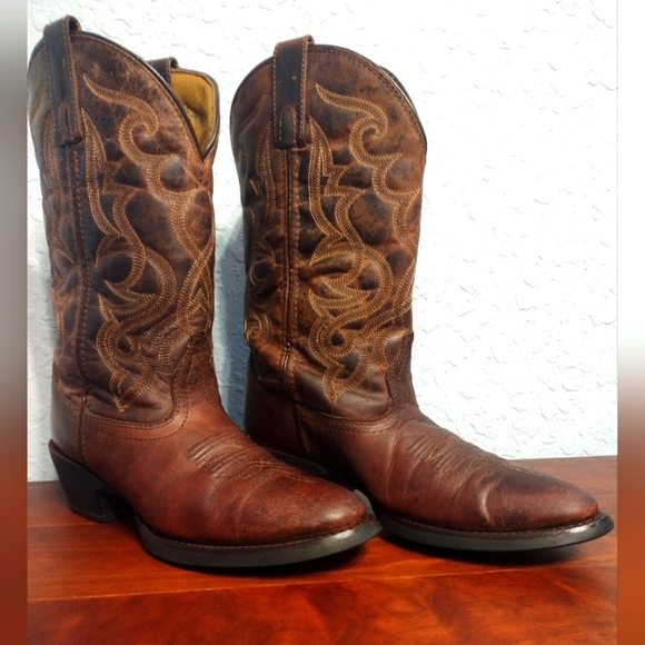 Laredo Women's Maddie Embroidered Round Toe Pull On Leather Boots - Picture 3 of 8